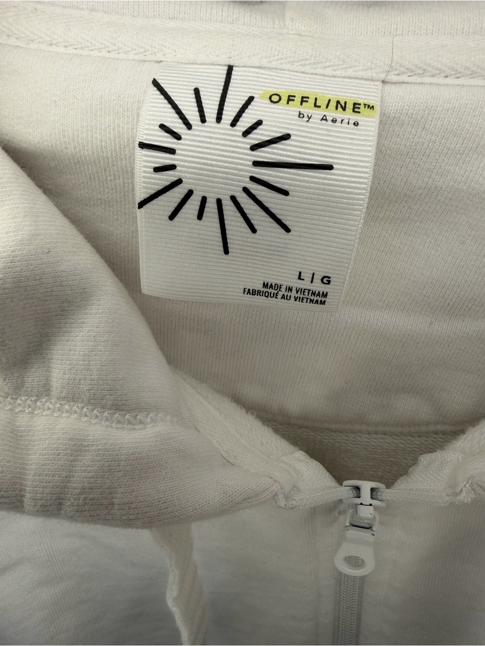 OFFLINE BY AERIE White Cropped Hoodie full zip L - Picture 2 of 9